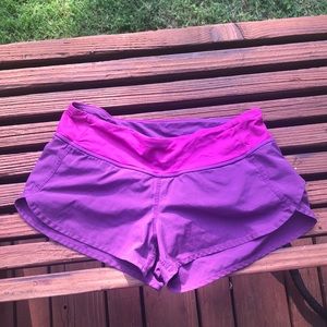 Lulu Lemon 🍋🍋 Speed Up short 2.5” inseam!